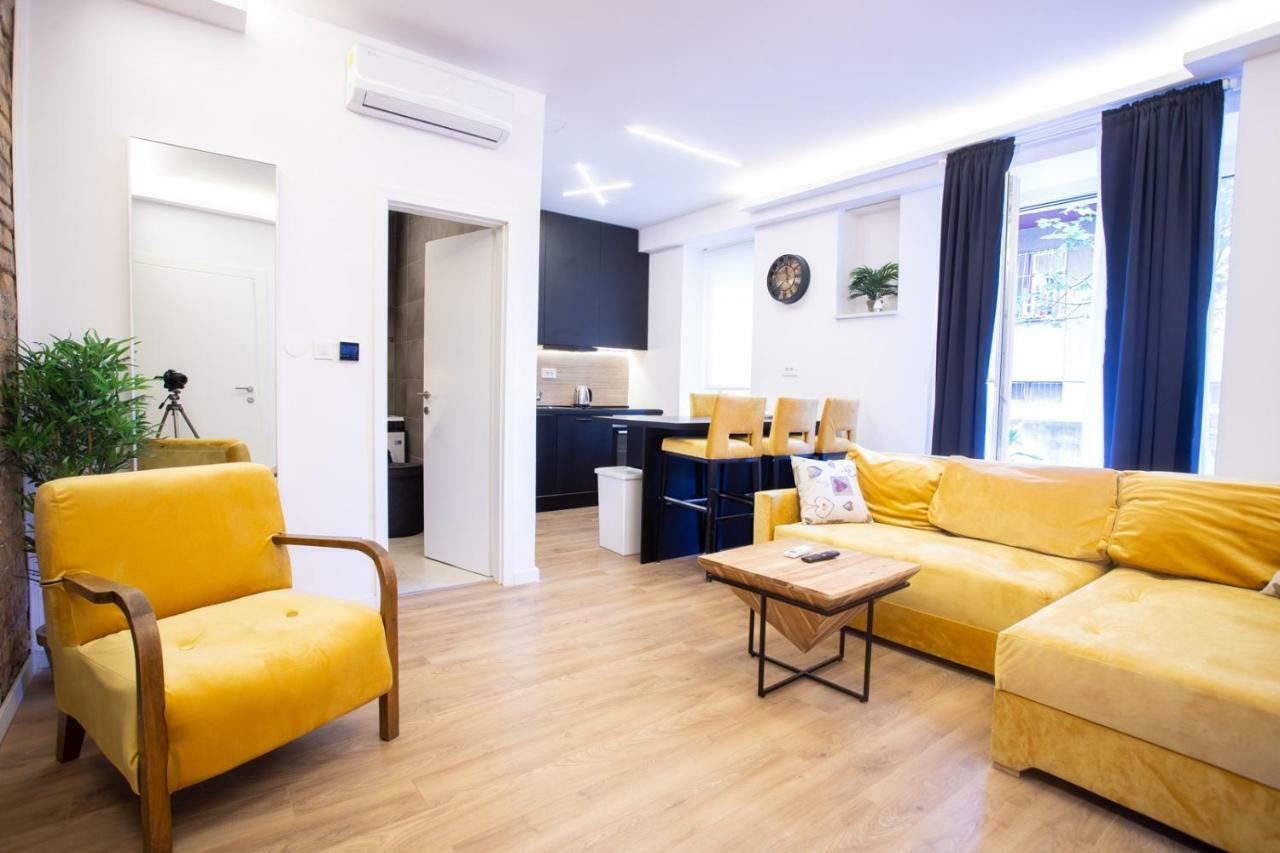 Pago Boutique Suites II ซาเกร็บ ภายนอก รูปภาพ