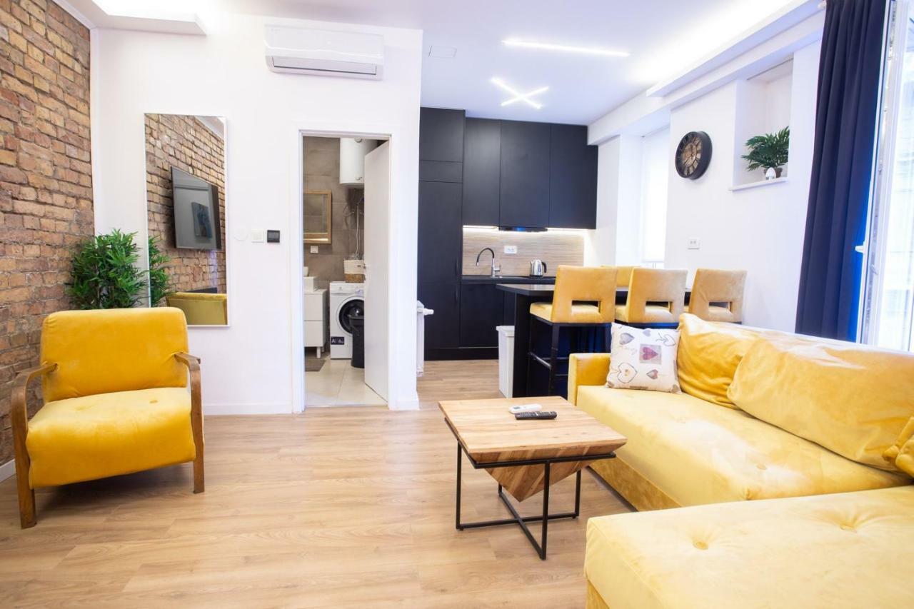 Pago Boutique Suites II ซาเกร็บ ภายนอก รูปภาพ