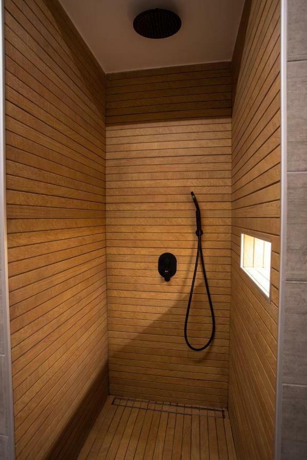 Pago Boutique Suites II ซาเกร็บ ภายนอก รูปภาพ